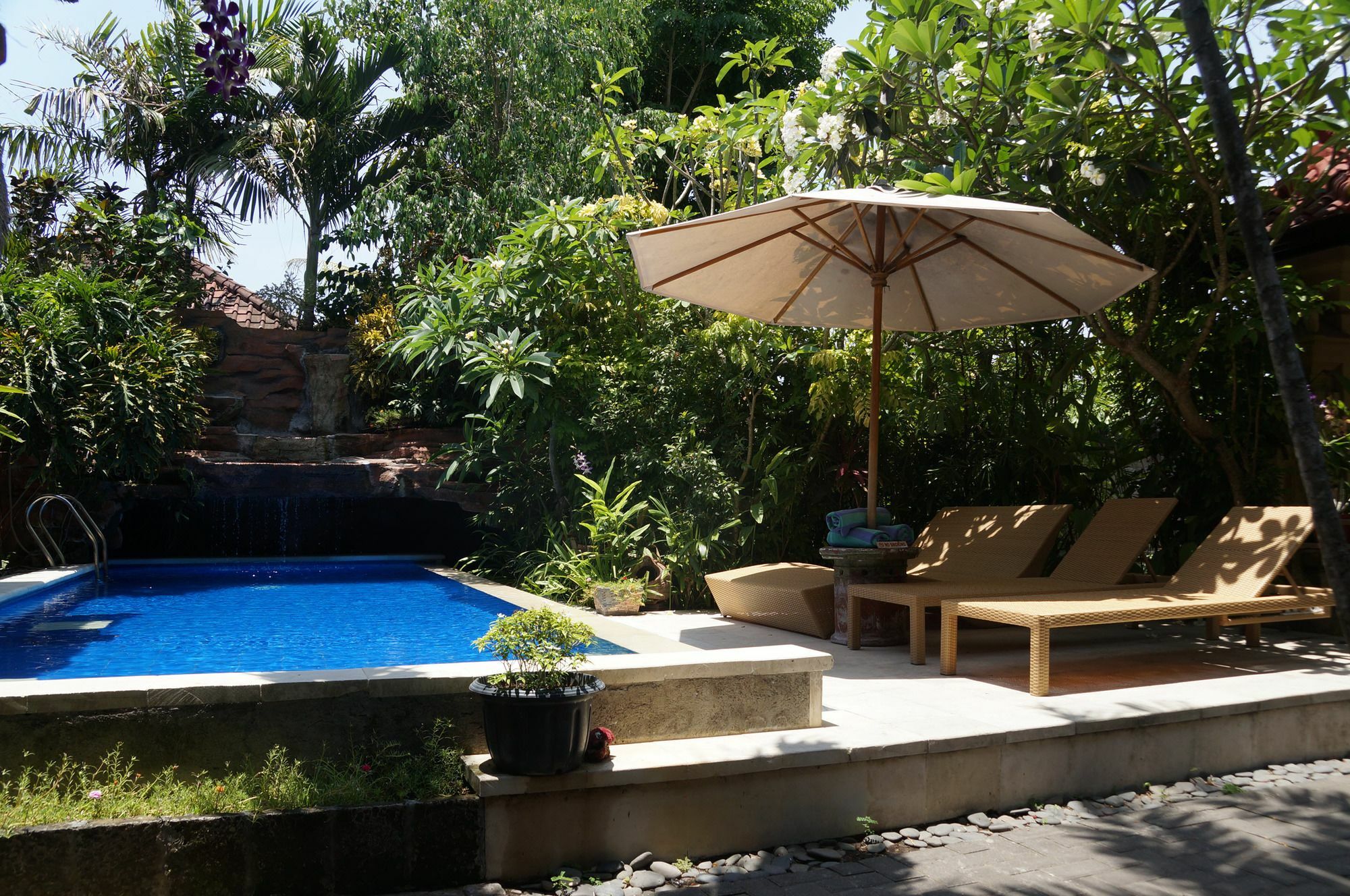 Aahh Bali Bed And Breakfast Джимбаран Экстерьер фото